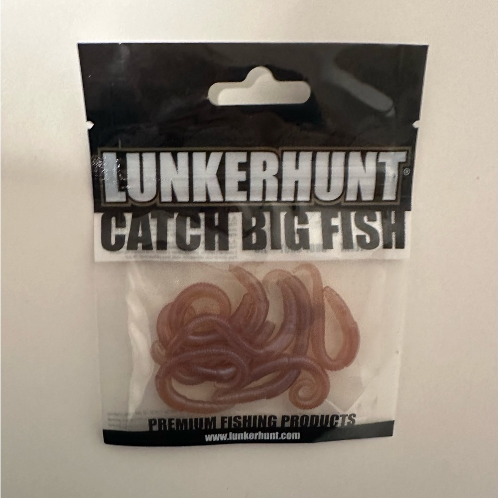 NEW Lunkerhunt River Worm - Dew Worm 2”